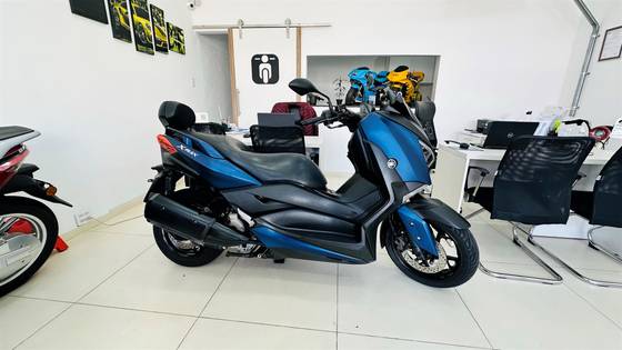 YAMAHA XMAX ABS YAMAHA XMAX ABS